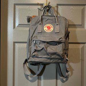 Grey fjallraven backpack